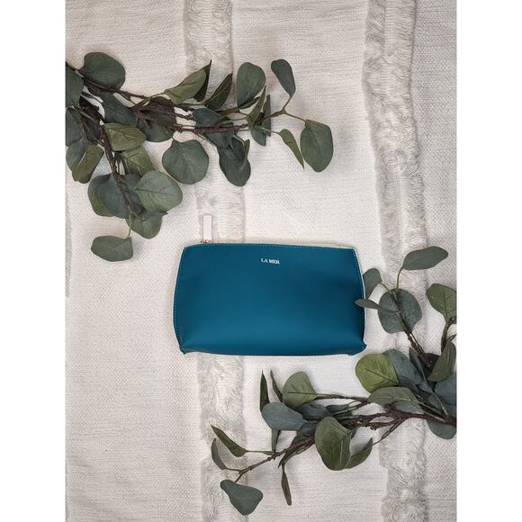 La Mer Makeup Pouch in Blue